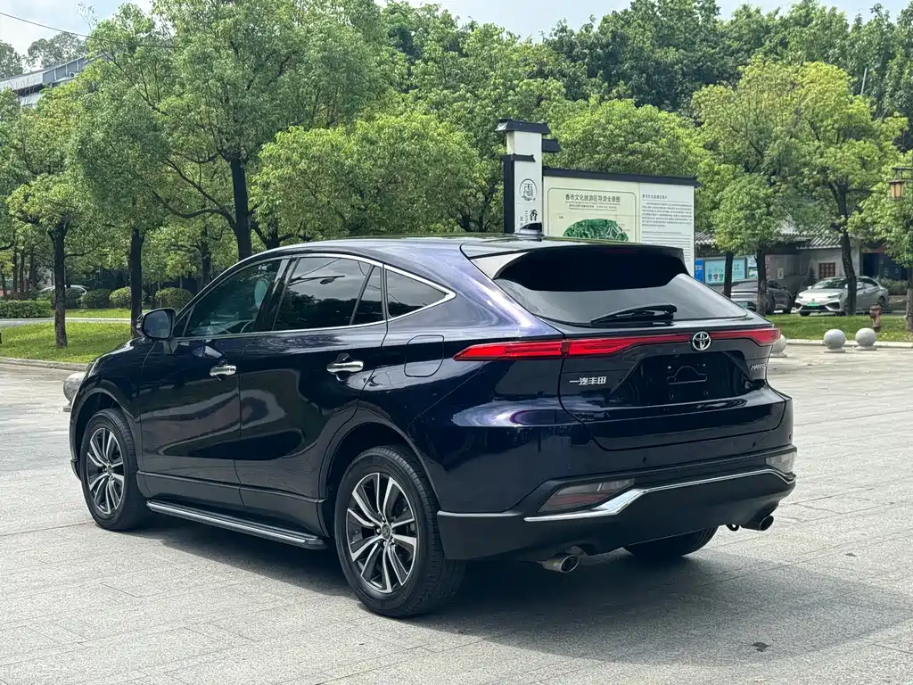 Toyota Harrier — миниатюра 13