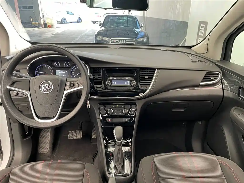 Buick Encore 2016 18T AT Lead