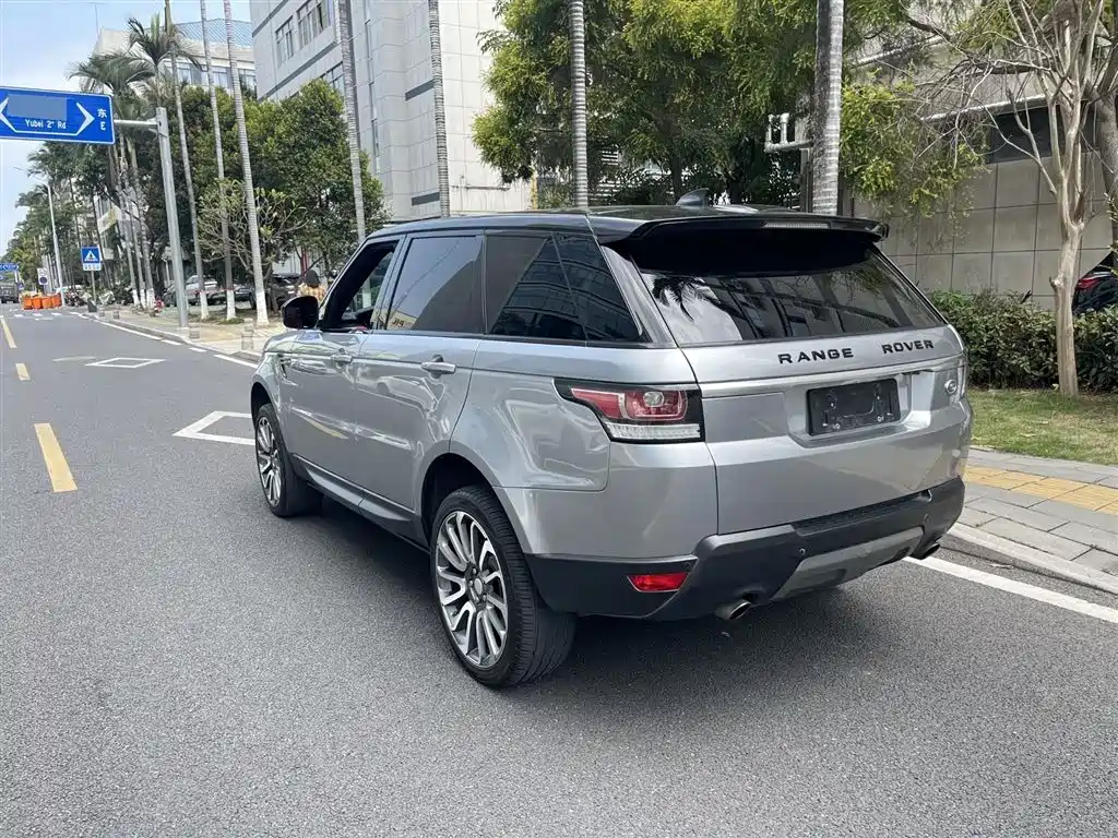 Land Rover Range Rover Sport 2017 3.0 SC V6 SE