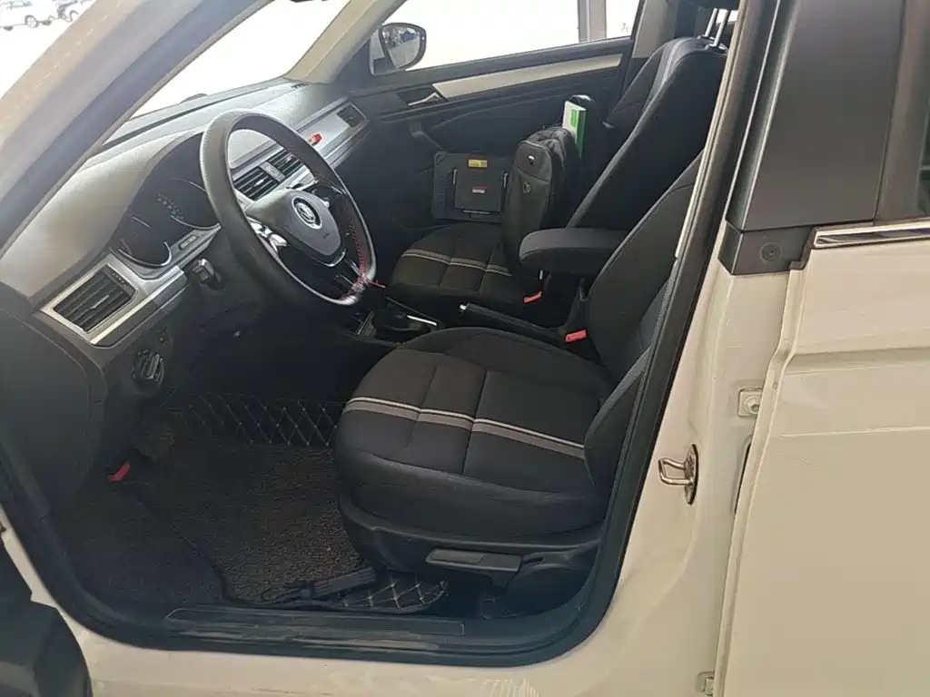 Volkswagen C-Trek — миниатюра 15