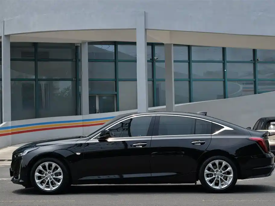 Cadillac CT5 2023 28T Luxury （ Standard ）