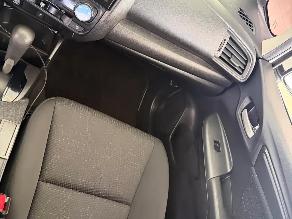 Honda Fit — миниатюра 20