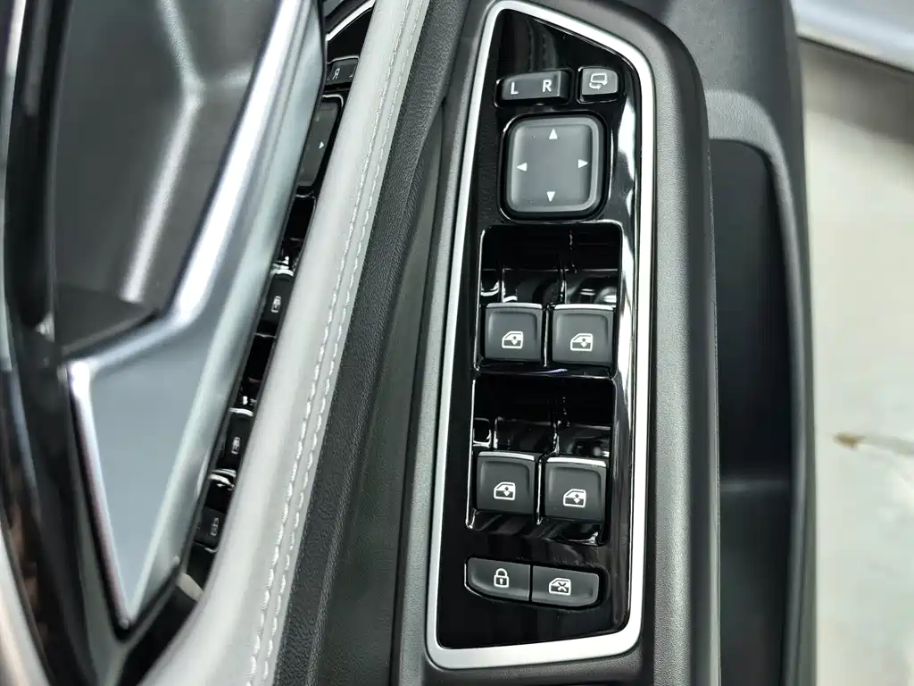 Jetta VS5 - фото 11