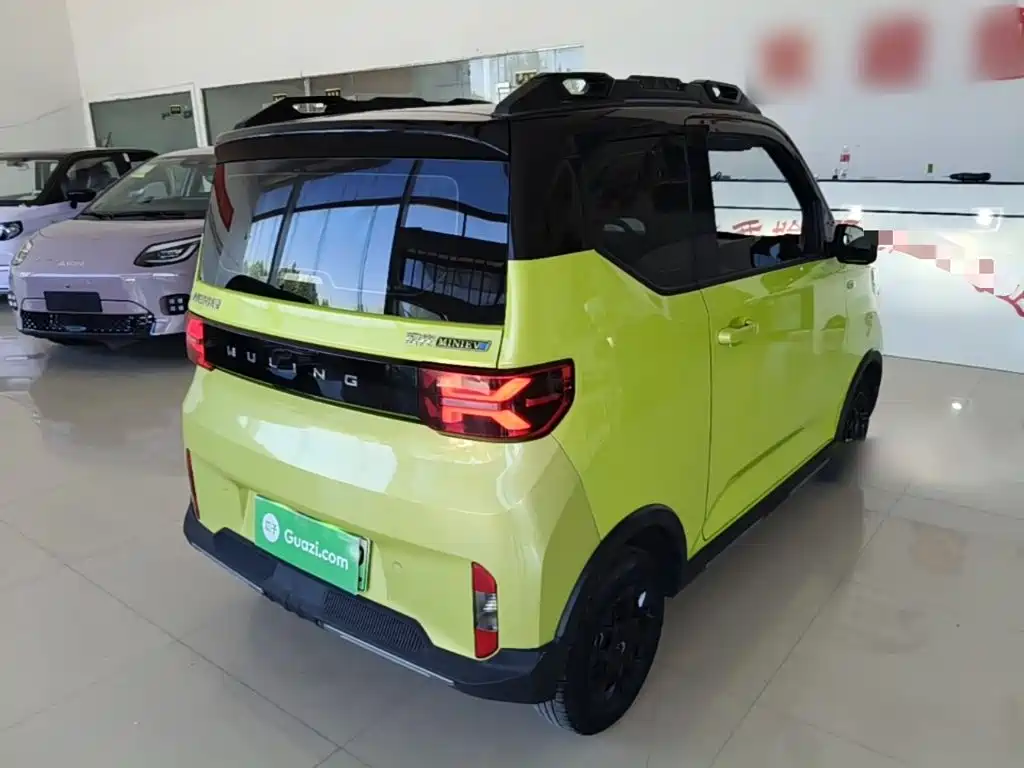 Wuling MINIEV — миниатюра 7