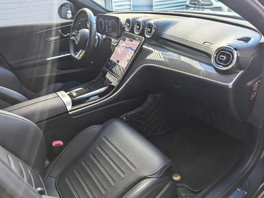 Mercedes-Benz C-Class — миниатюра 10