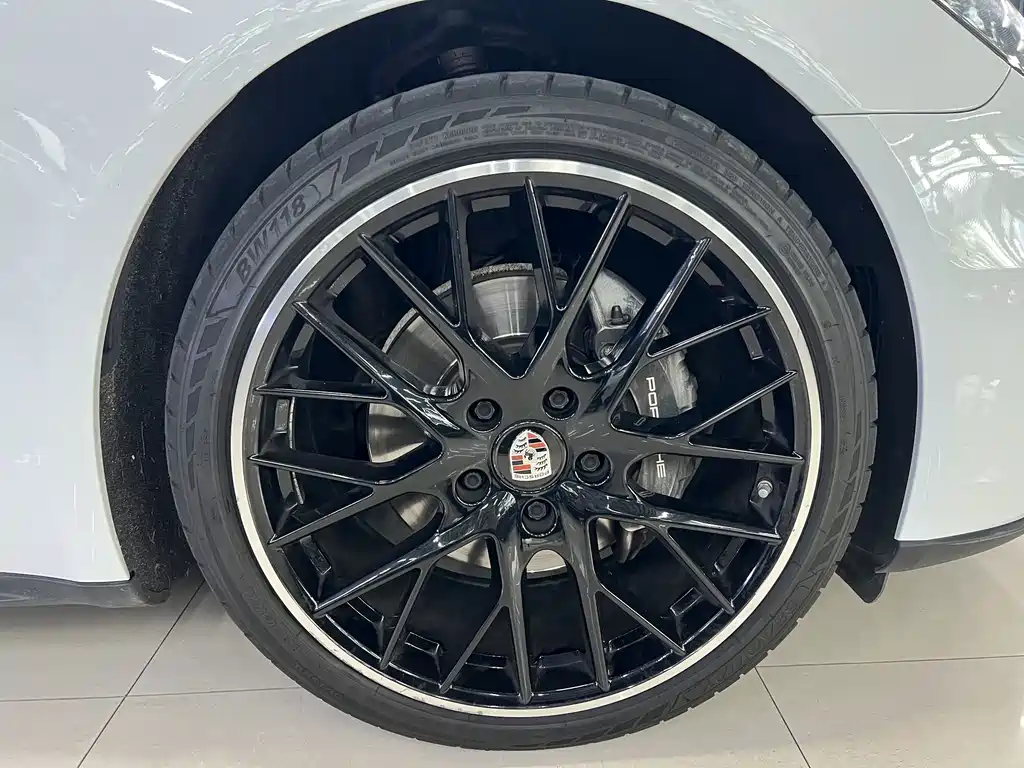 Porsche Panamera — миниатюра 21