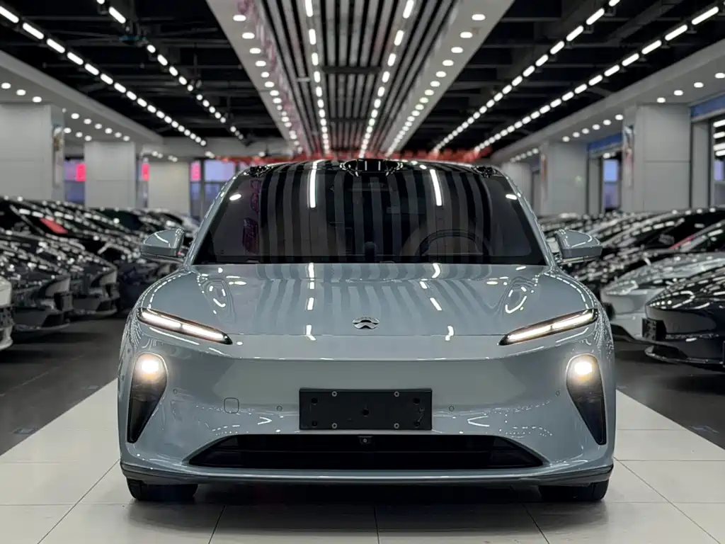 NIO ET5 — миниатюра 2