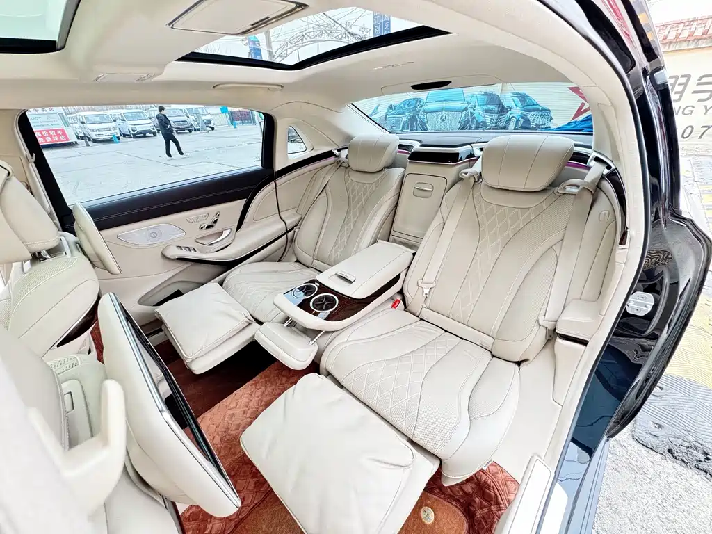 Mercedes-Benz S-Class — миниатюра 19
