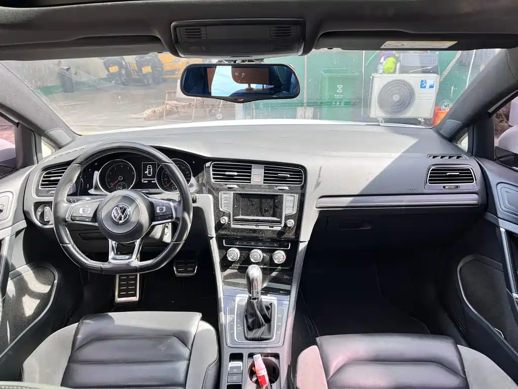 Volkswagen Golf — миниатюра 4