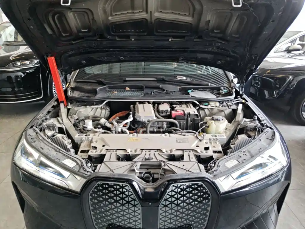 BMW iX — миниатюра 20