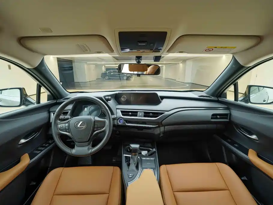 Lexus UX — миниатюра 17