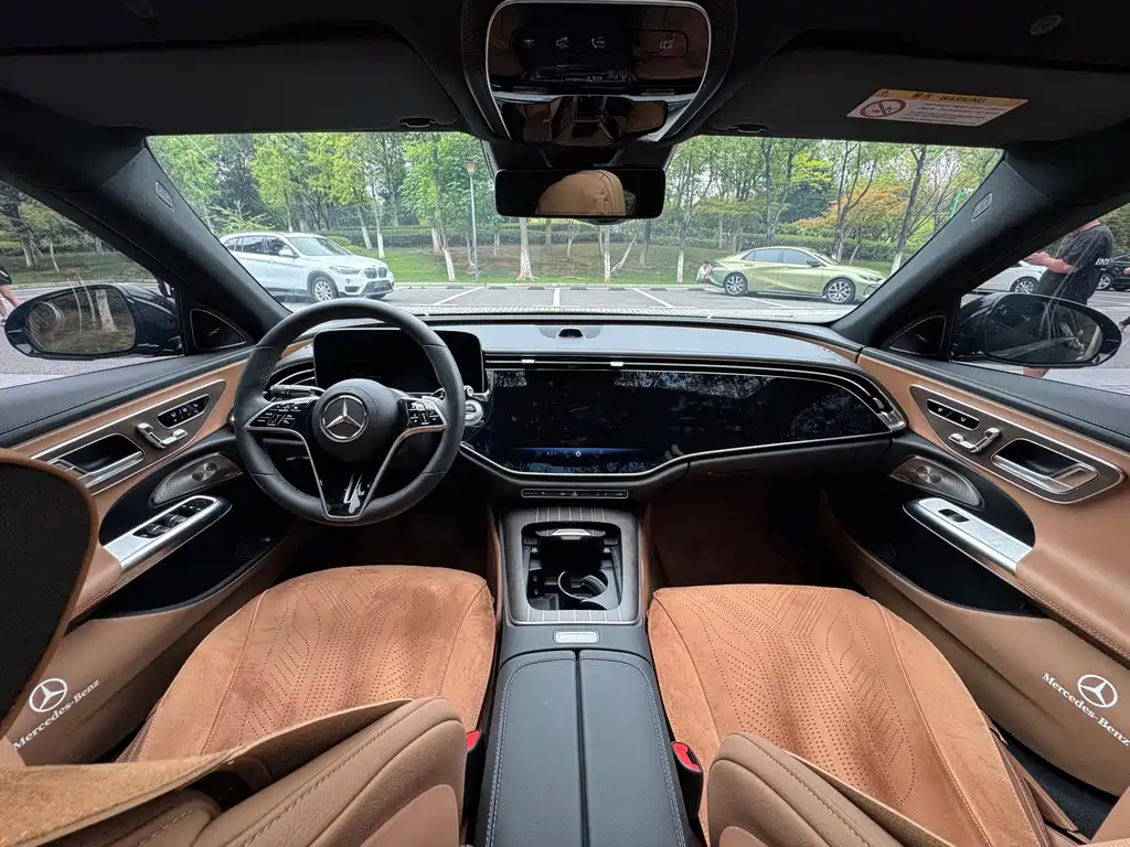 Mercedes-Benz E-Class E 2025 E 300 L Luxury