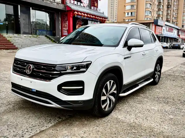 Volkswagen Tharu
