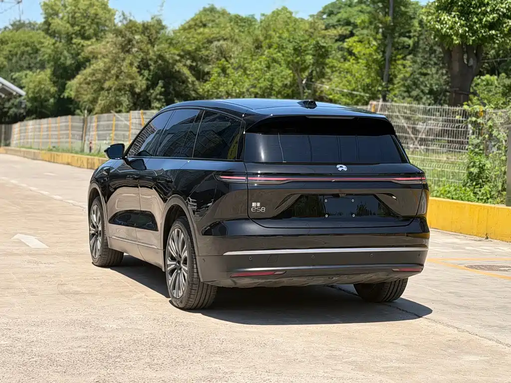 NIO ES8 — миниатюра 10