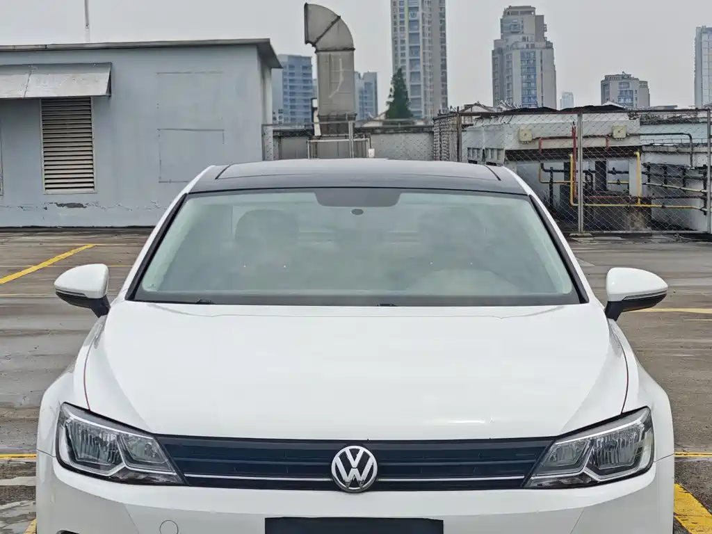 Volkswagen Lamando 2018 280TSI DSG Comfort