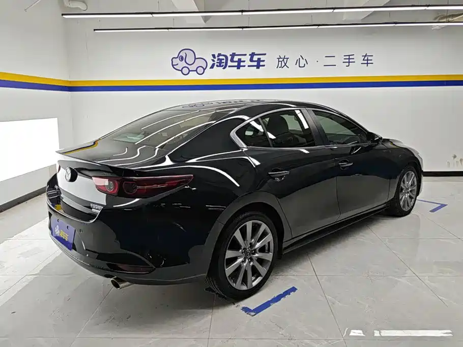 Mazda 3 Axela — миниатюра 3