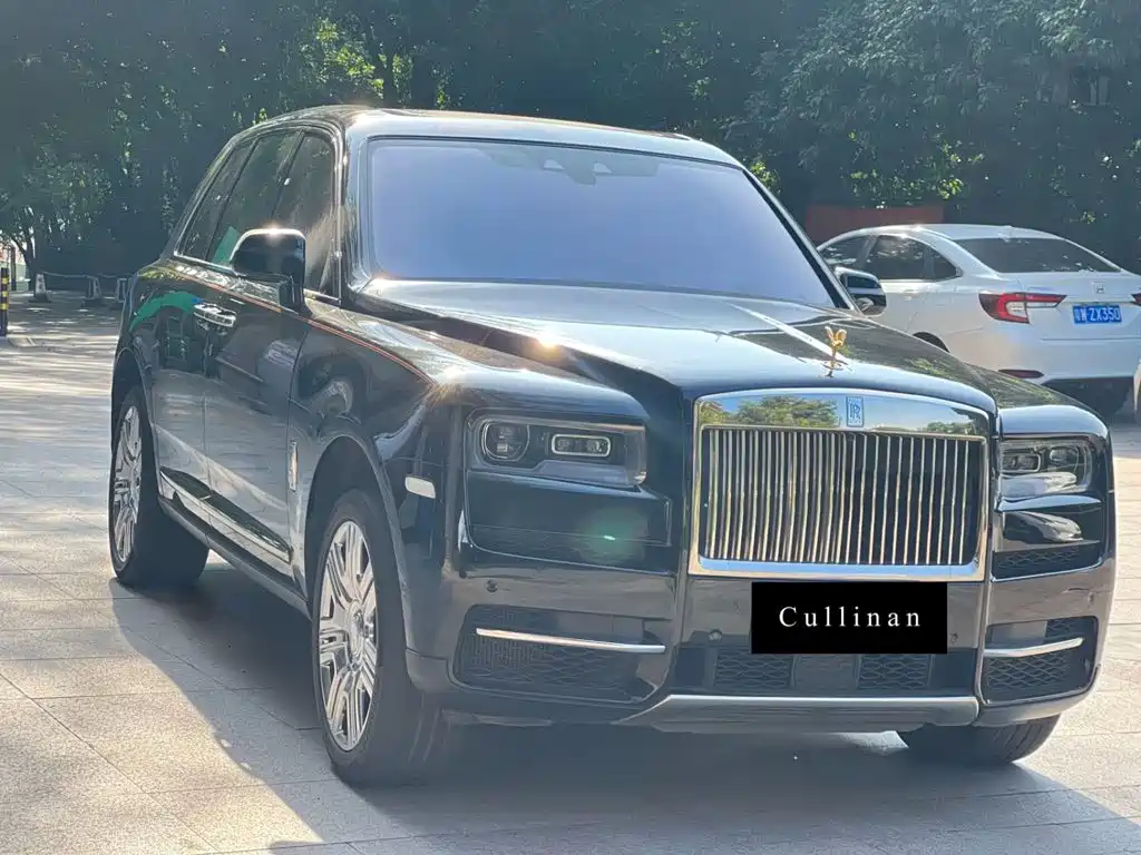 Rolls-Royce Cullinan — миниатюра 4