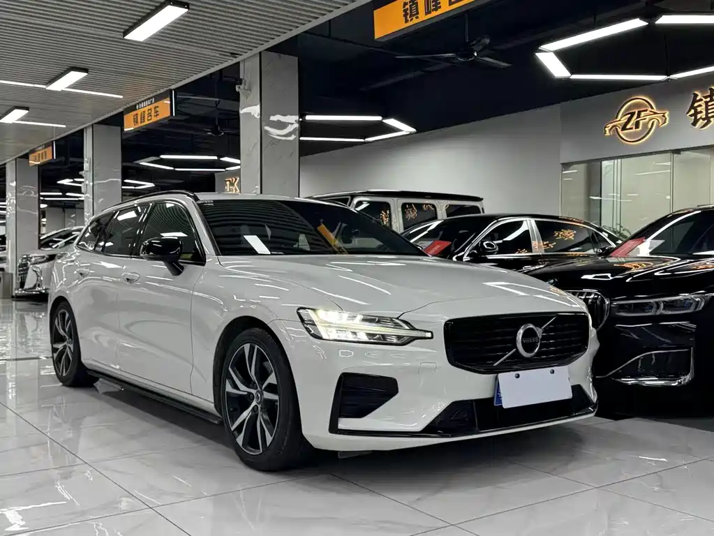 Volvo V60 — миниатюра 2