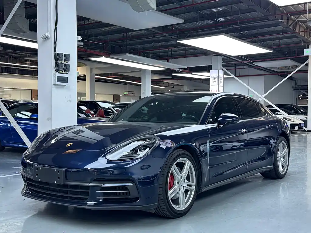Porsche Panamera 2019