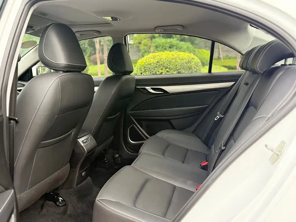 GEELY AUTOMOBILE EMGRAND