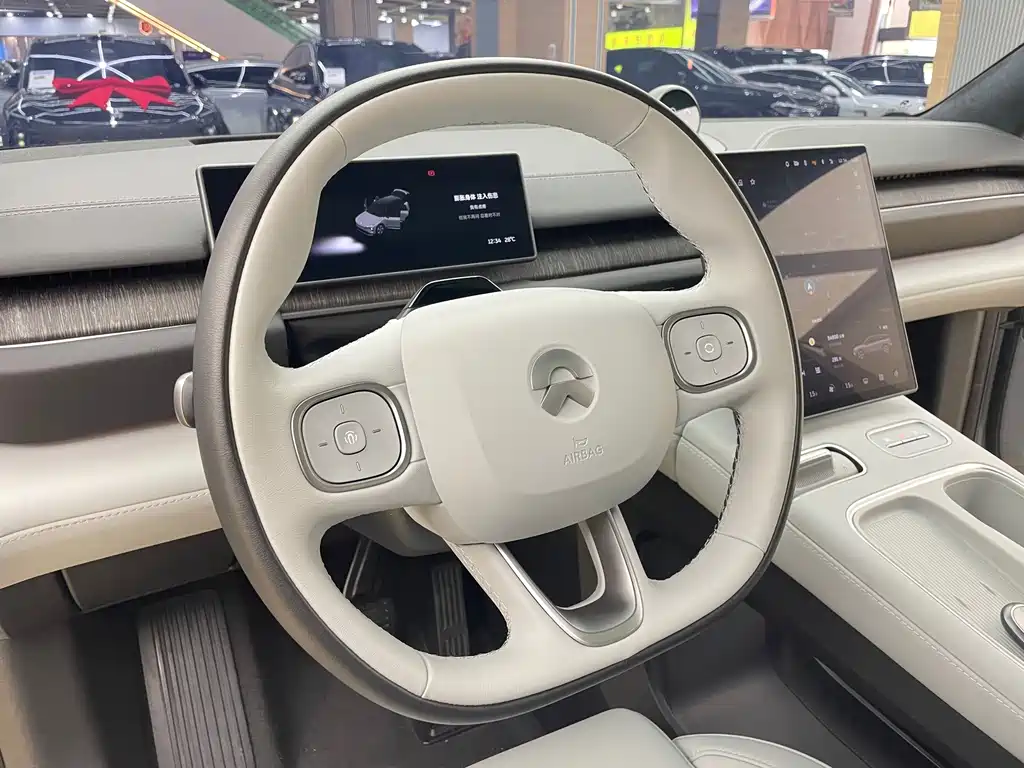 NIO ES6 — миниатюра 9