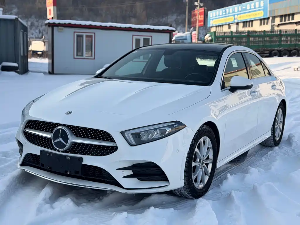 MERCEDES-BENZ A CLASS