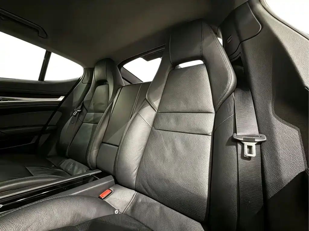 Porsche Panamera 2010 Panamera 3.6L