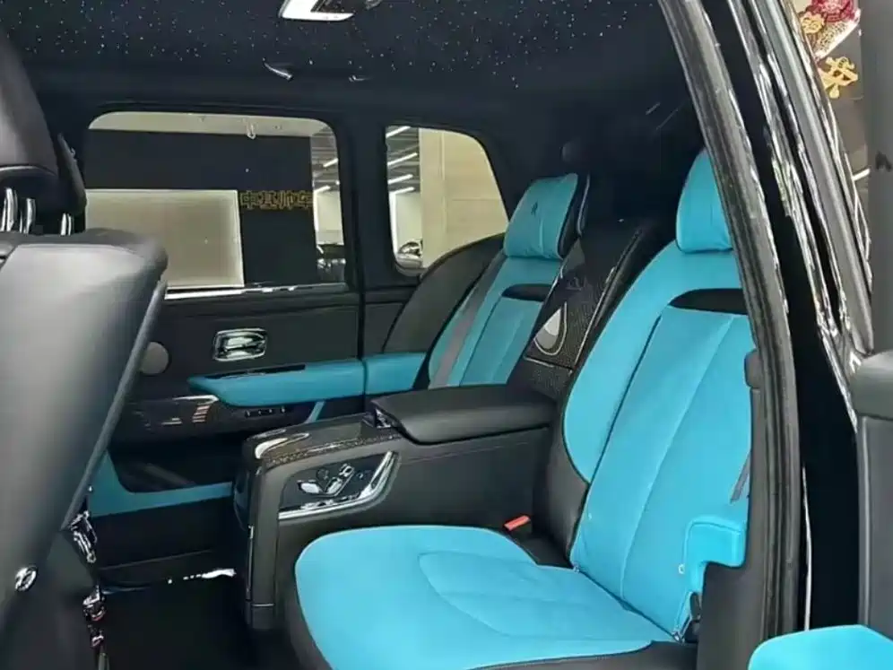 Rolls-Royce Cullinan — миниатюра 4