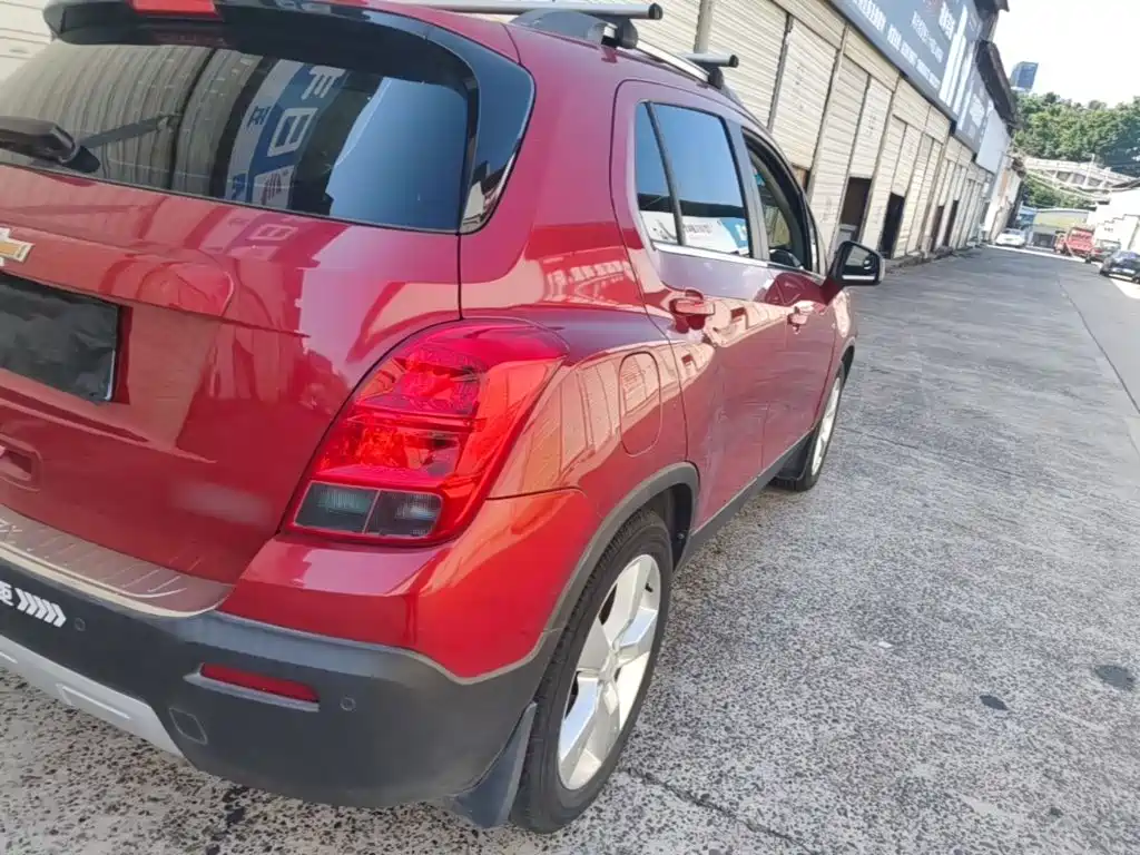 Chevrolet Trax — миниатюра 8