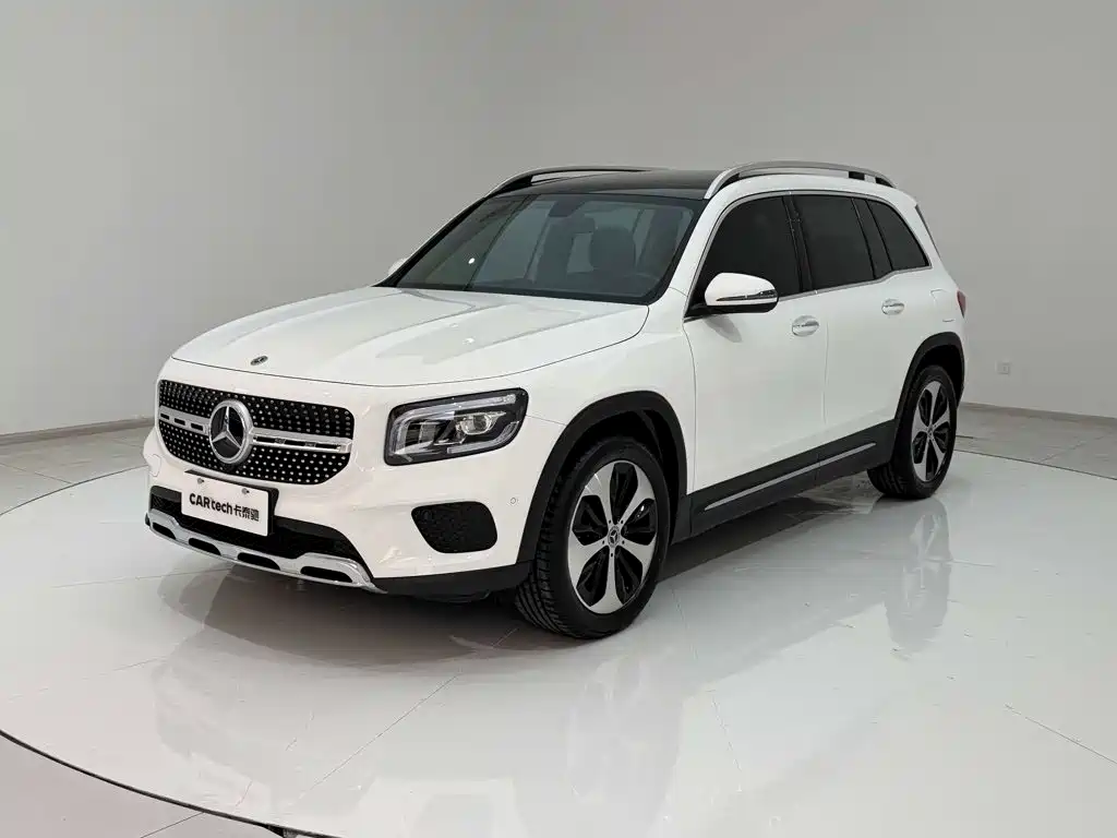 Mercedes-Benz GLB — миниатюра 21