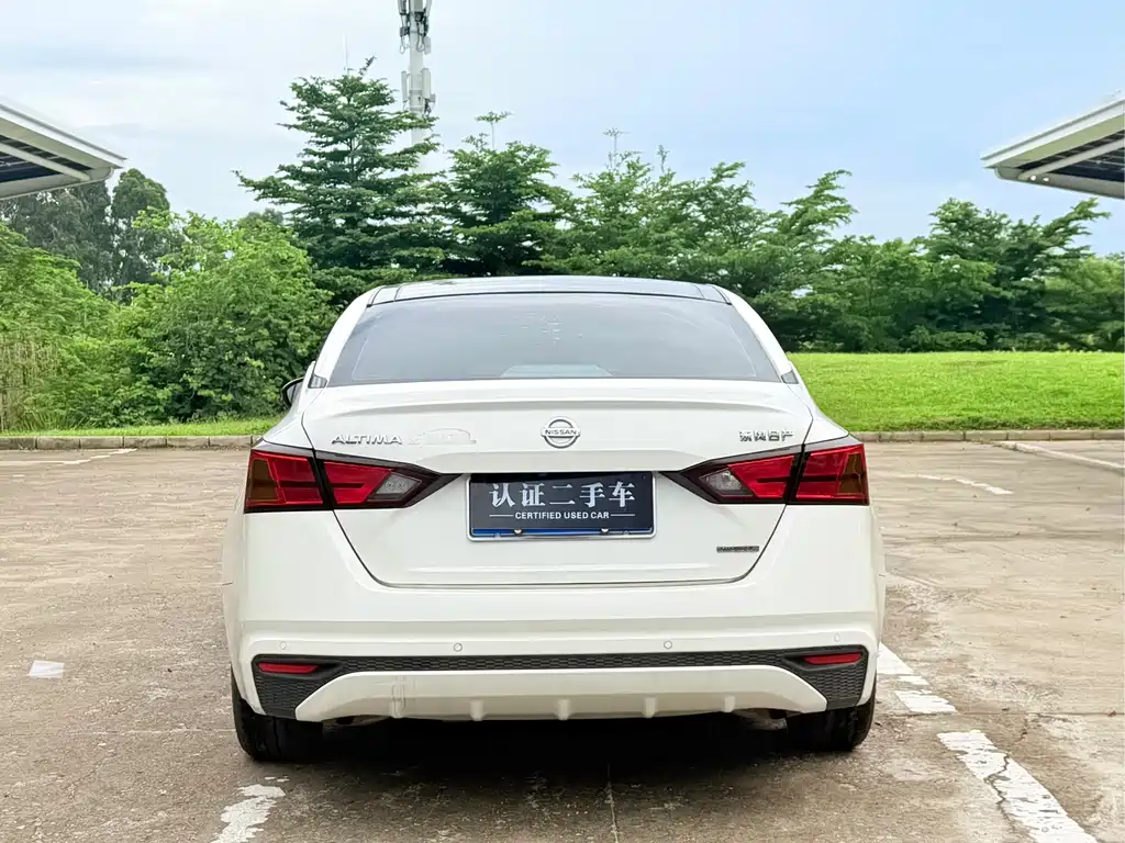 Nissan Teana — миниатюра 6