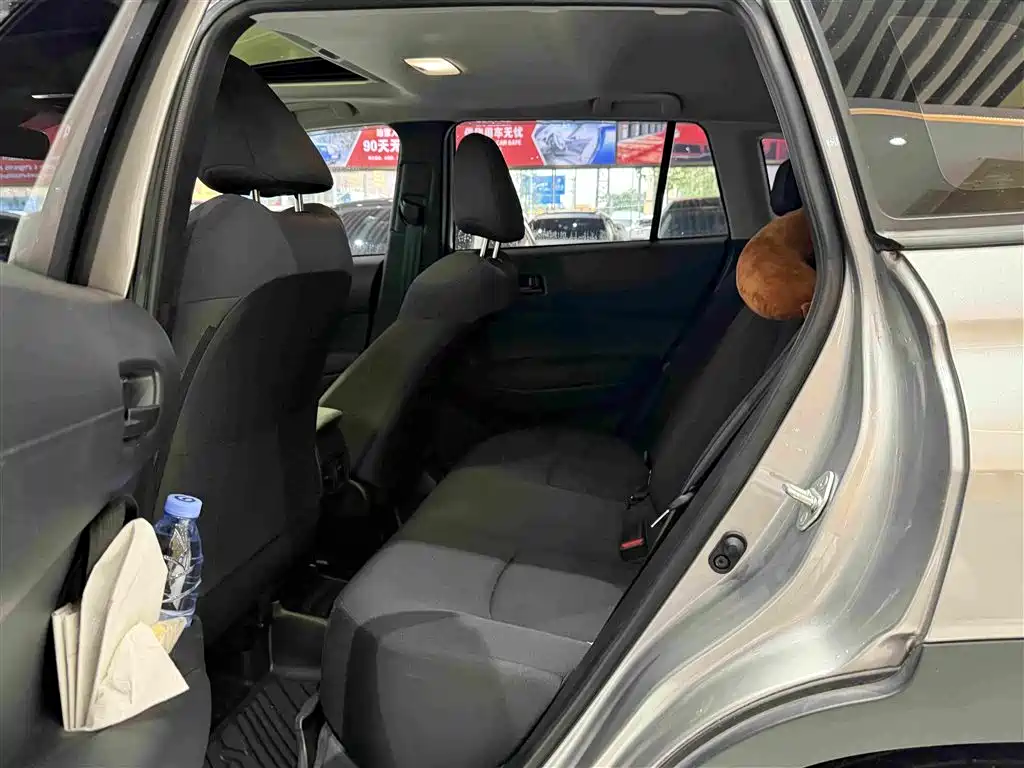 Toyota Corolla Cross — миниатюра 8