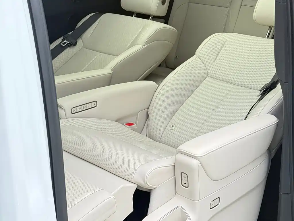 Li Auto Li MEGA — миниатюра 9