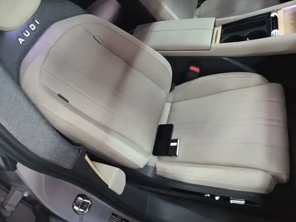 Audi E5 Sportback — миниатюра 25