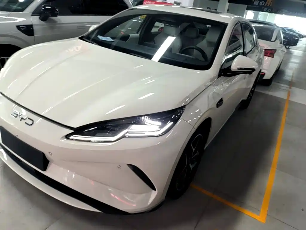 BYD Seal 06