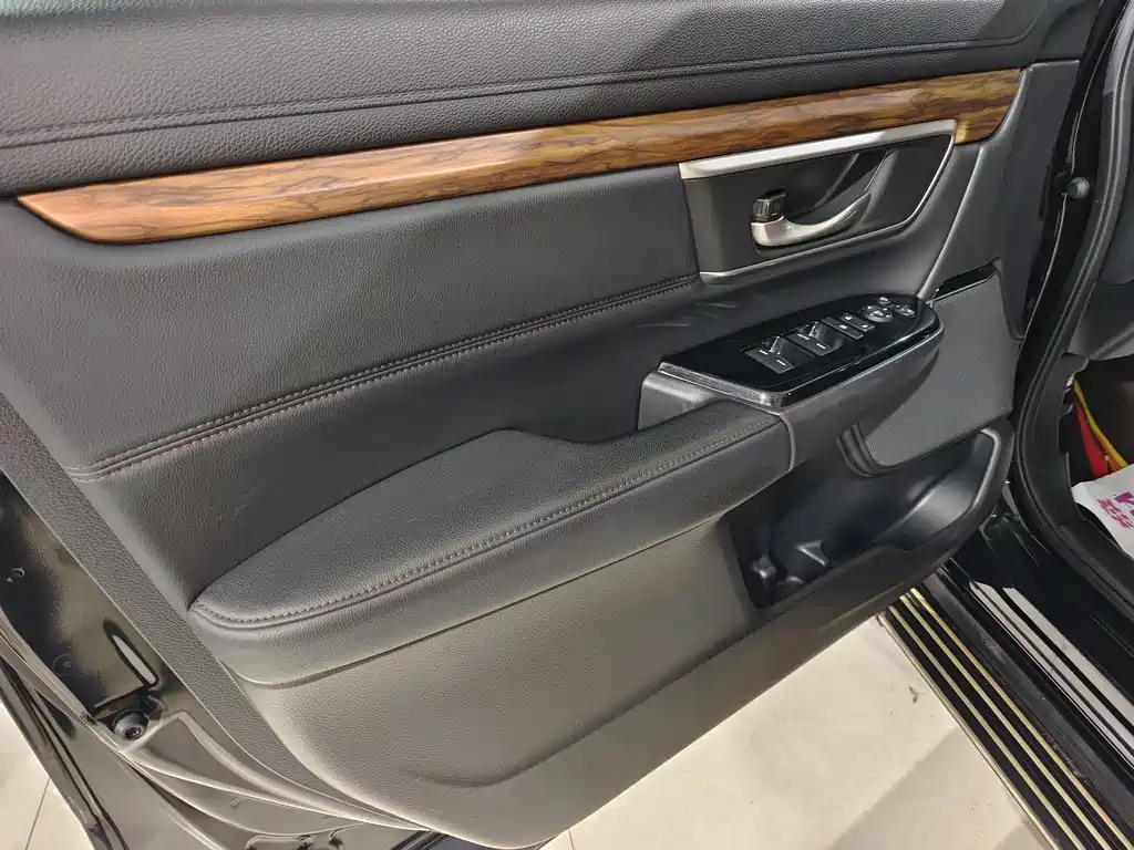 Honda CR-V 2021 240TURBO CVT