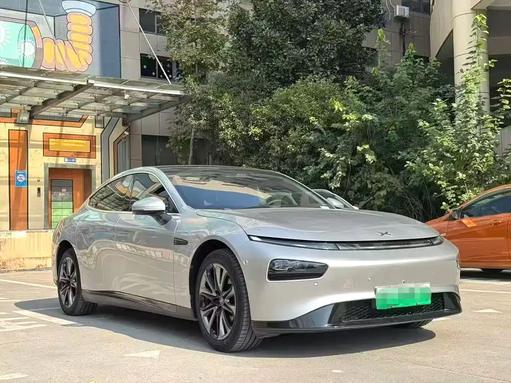 XPeng P7 — миниатюра 3