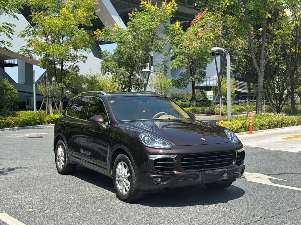 PORSCHE CAYENNE