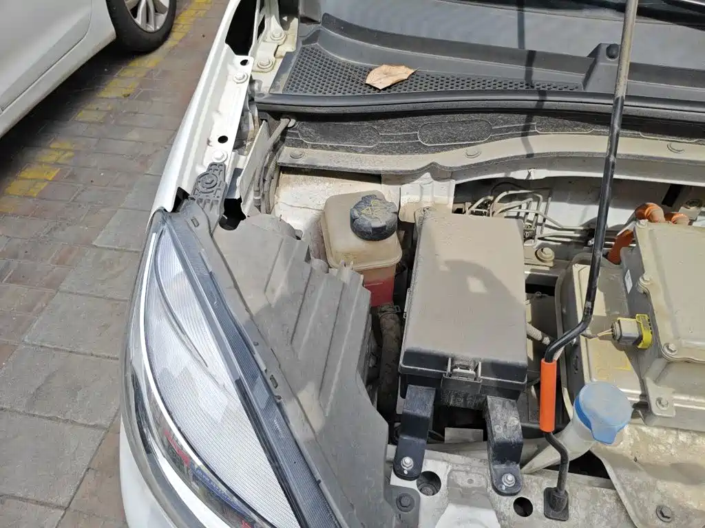 Roewe Clever — миниатюра 20