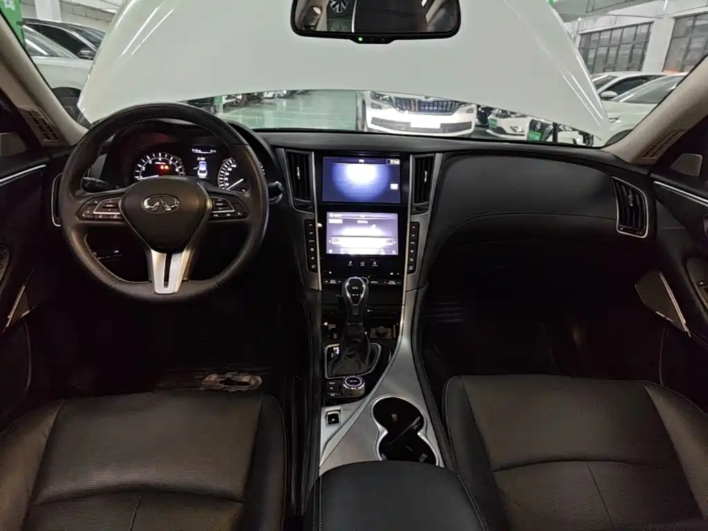 Infiniti Q50L — миниатюра 12