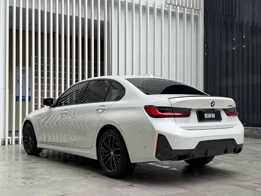 BMW 3 Series — миниатюра 11