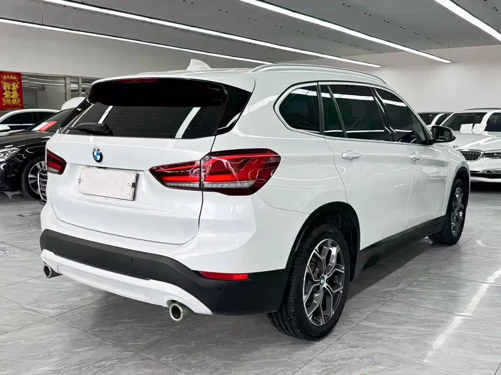 BMW X1 — миниатюра 6