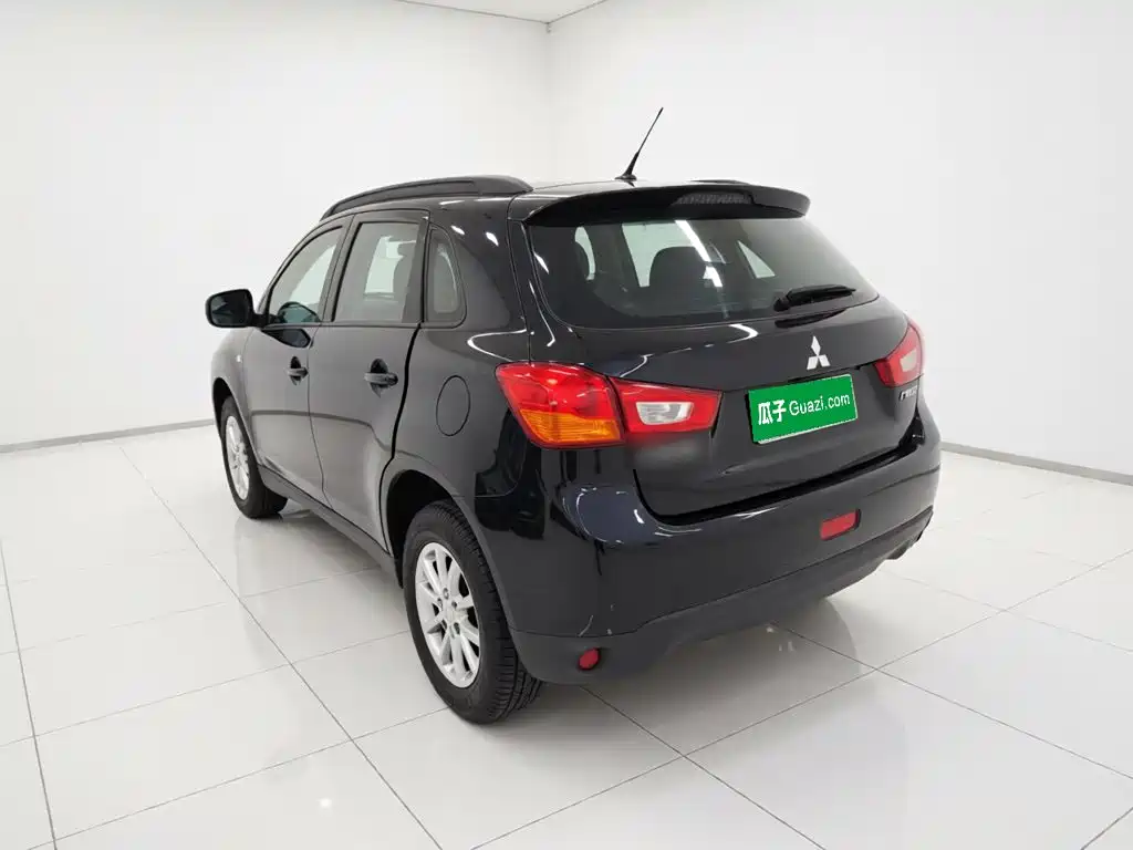 Mitsubishi ASX — миниатюра 4