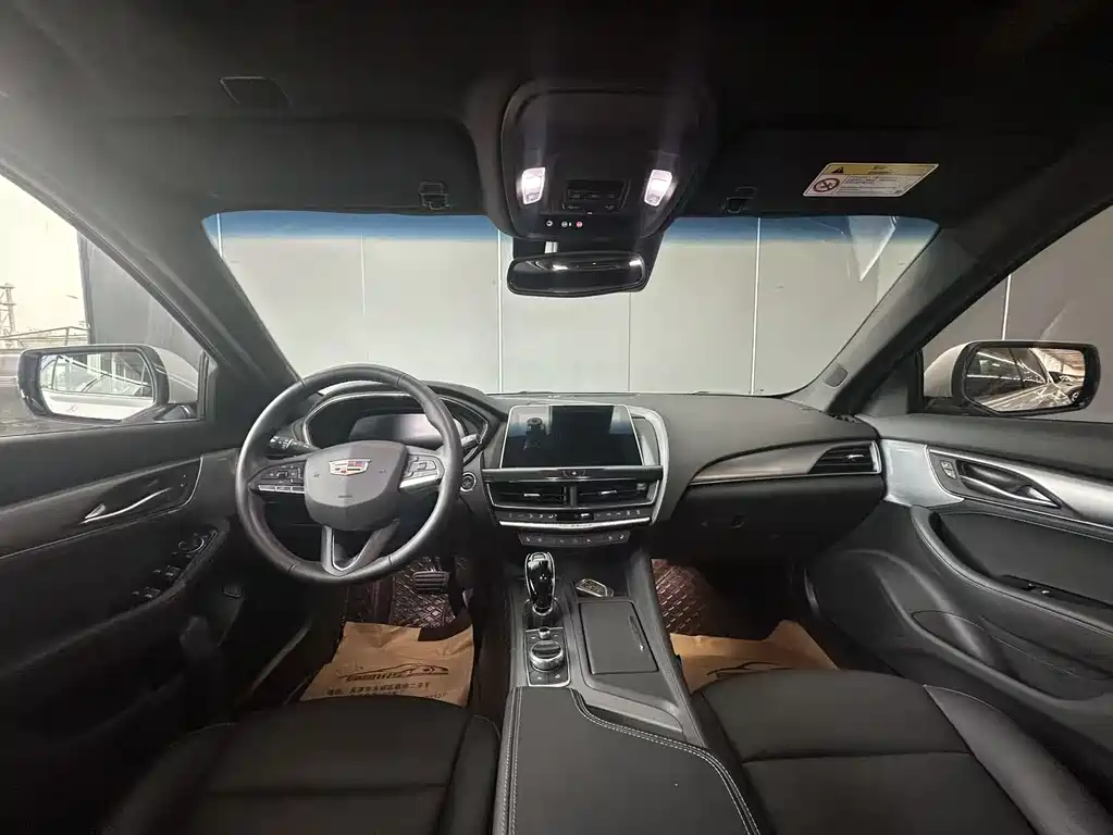 Cadillac CT5 2023 28T Luxury （ Standard ）