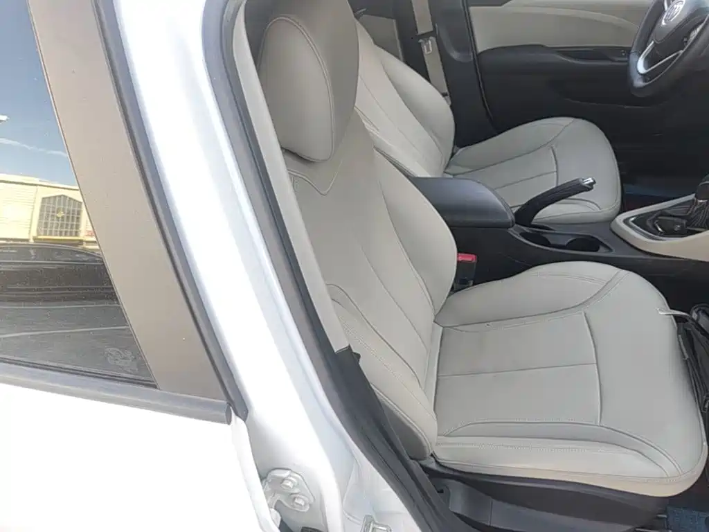 Buick Excelle — миниатюра 25