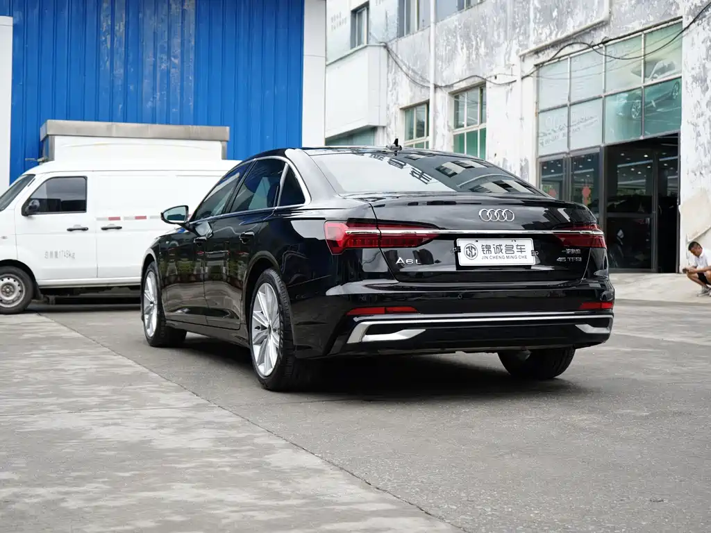 Audi A6L — миниатюра 7