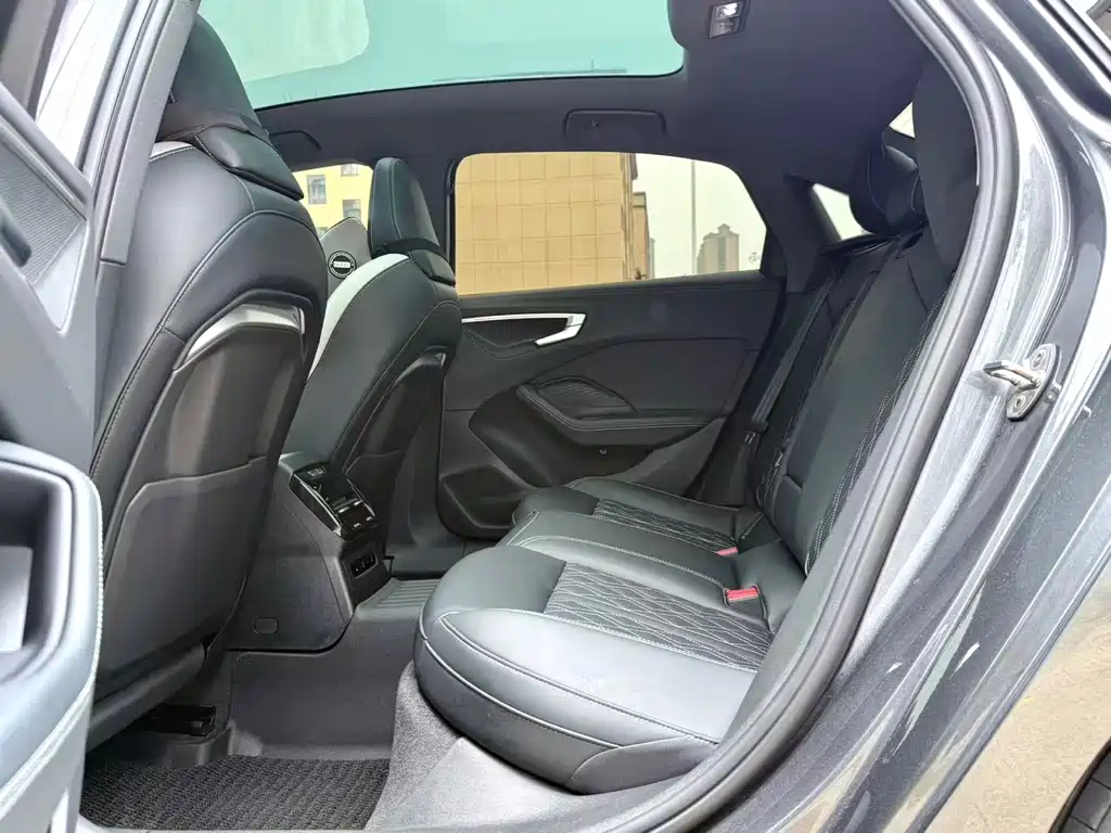 Audi A5L 2026 2.0T Sport Plus