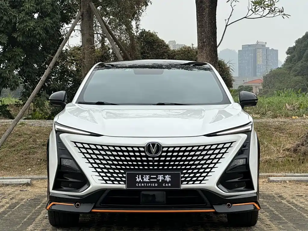 CHANGAN UNI T