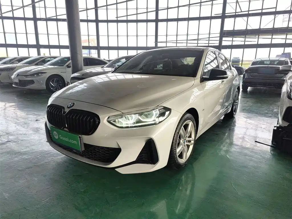 BMW 1 Series 2023