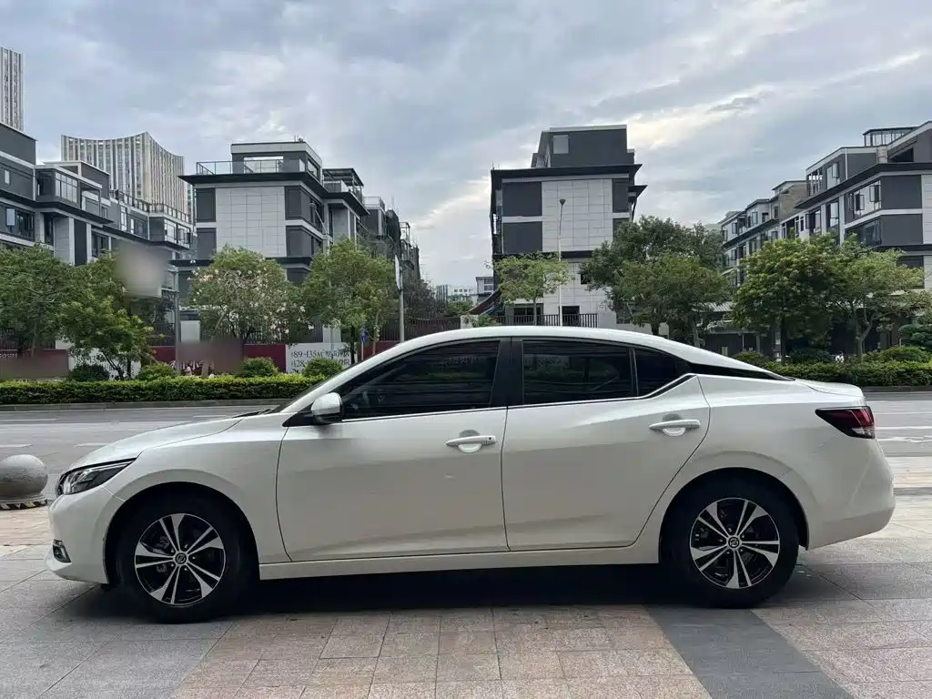 Nissan Sylphy — миниатюра 9